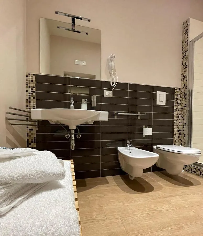 B&B Arco Pinto Bitonto 0*,
